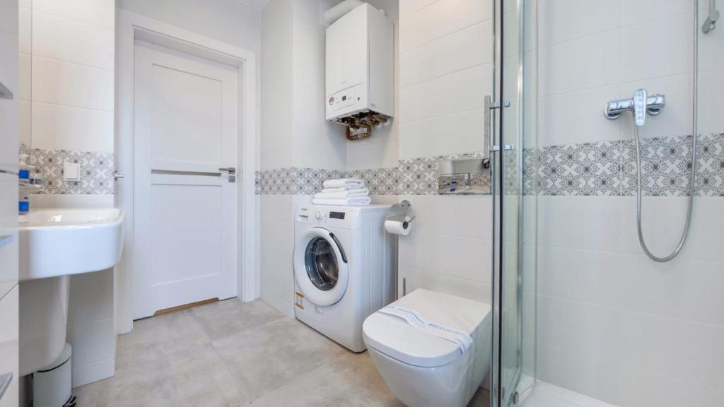 Apartament W Rezydencji Park เมียลโน ภายนอก รูปภาพ